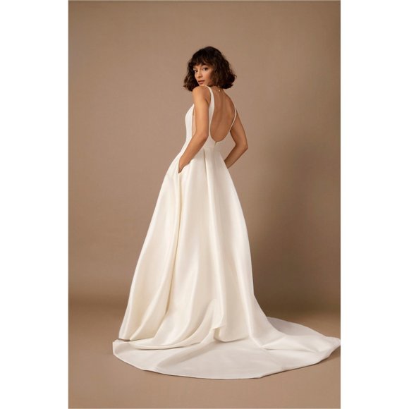 Jenny Yoo Lawrence Wedding Gown Size 10 - Picture 2 of 12